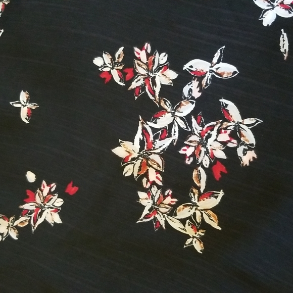 Apt 9 Women's blouse - Picture 5 of 8